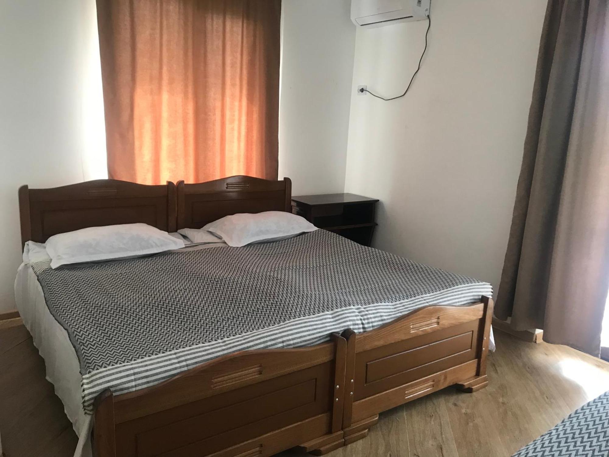 Zviad Guest House Borjomi Εξωτερικό φωτογραφία